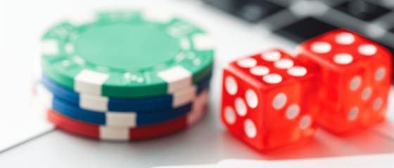 Online Poker vs Standard Poker - Koja je razlika?