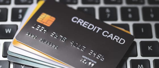 Povratne uplate i sporovi: upravljanje problemima s kreditnim karticama u online kasinima