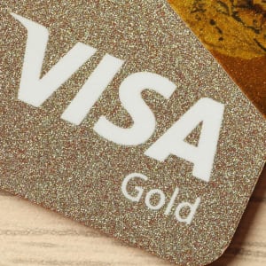 Kako uplatiti i podići sredstva uz Visa u online kockarnicama